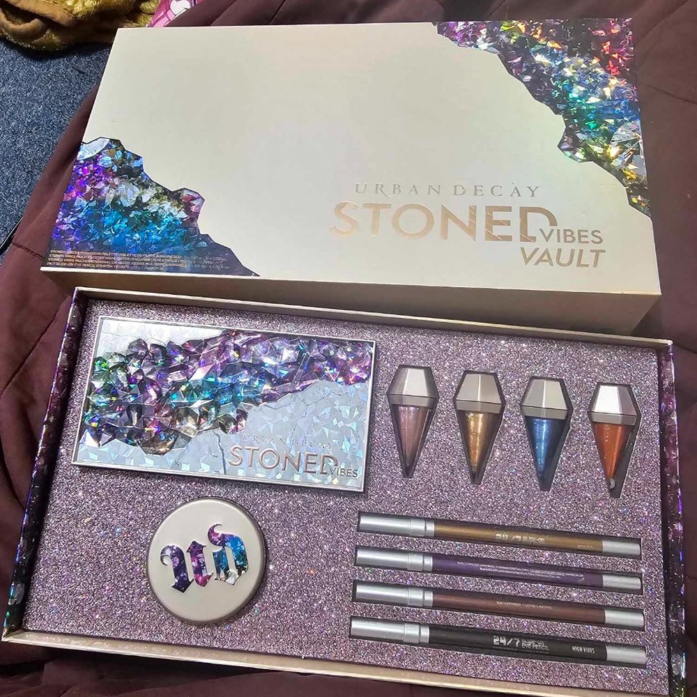 Urban Decay Stoned Vibes Vault complete Set